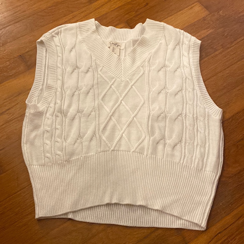 Jessica Simpson cropped sweater vest tank